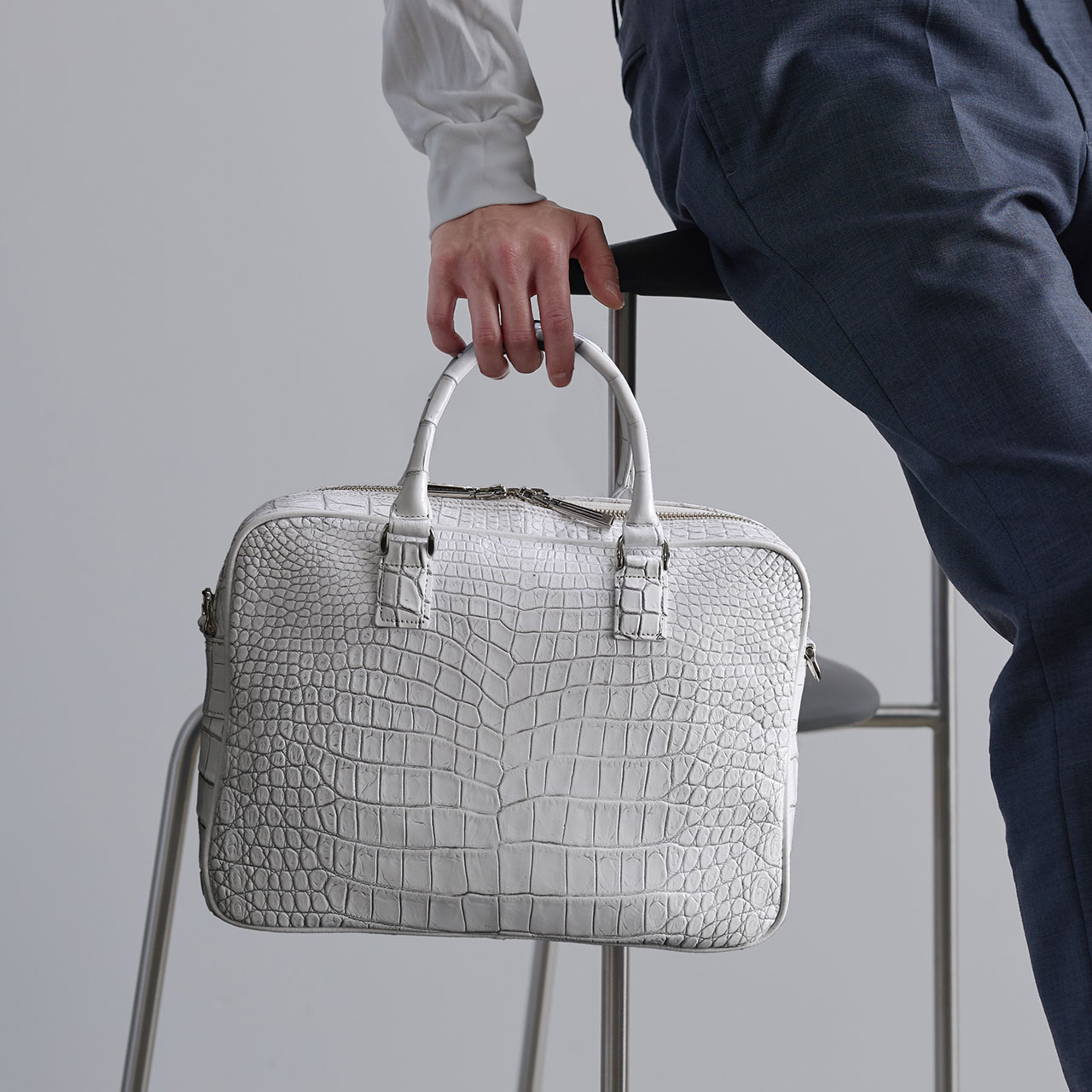 sankyo shokai（三京商会） 日本製 クロコダイル 2way ビジネスバッグ