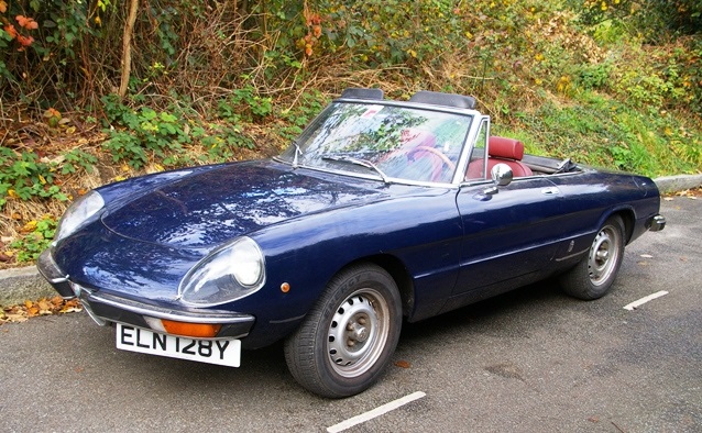 Lot 214 - 1976 Alfa Romeo 2000 Spider Veloce