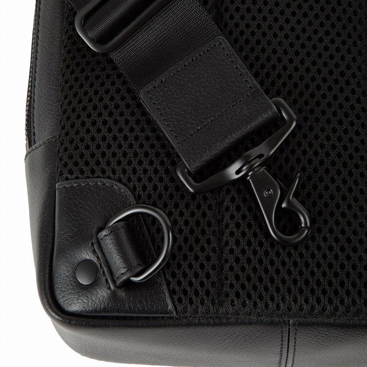 ultima TOKYO／ウルティマ トーキョー リーセント ボディバッグ 17974