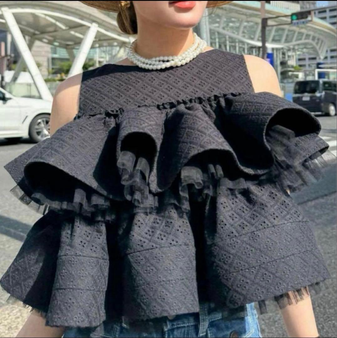 Sheller シェリエ BLOOM cotton lace tops ブラック BLOOM cotton lace tops – shéller / シェリエ