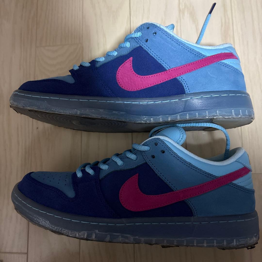 ヒ*ー様 ラン ザ ジュエルズ × ナイキ SB ダンク ロー 国内4月20日発売予定】 ラン・ザ・ジュエルズ × ナイキ SB ダンク ロー