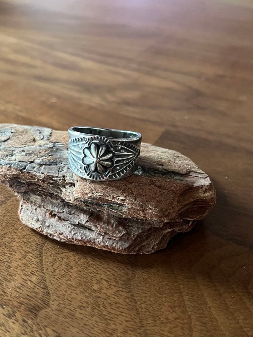 ナバホ エディソンサンディスミス リング インディアンジュエリー