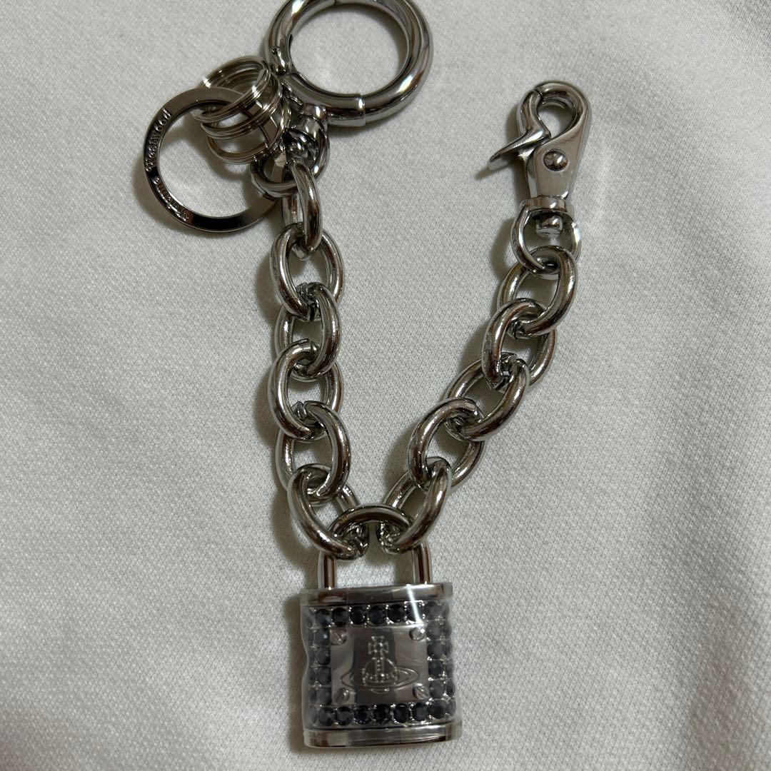 ヴィヴィアン パドロック 南京錠 キーホルダー チャーム チェーン シルバー
