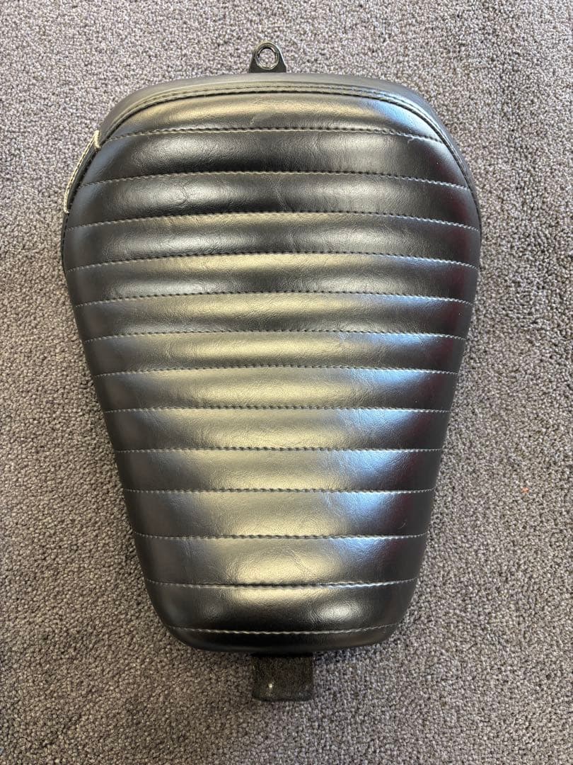 ラペラシート スポーツスター XL1200X ソロシート