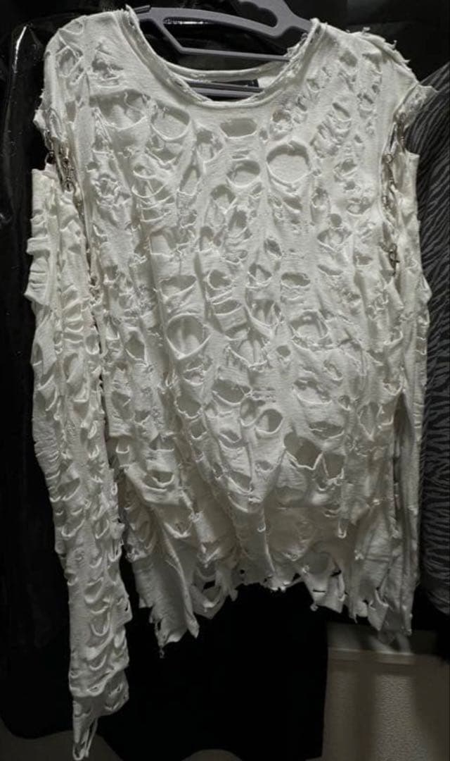 GINZIホワイト ダメージ加工 長袖トップス 楽天市場】長袖Tシャツ レディース ダメージ加工 ゆったり 白 tシャツ