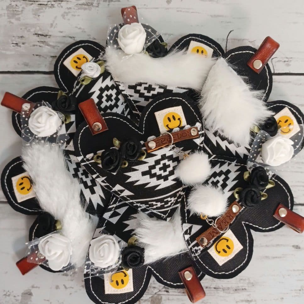 いちごパフェ☆ 苺パフェ、始めています🍓🍓🍓 @kyon_tokiiro きょんさん、毎年最初の