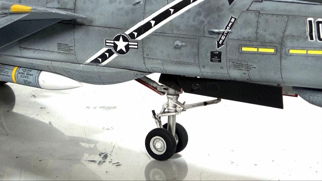 タミヤ1/48 F-14D TOMCAT ジョリーロジャース仕様VF-103 - メルカリ