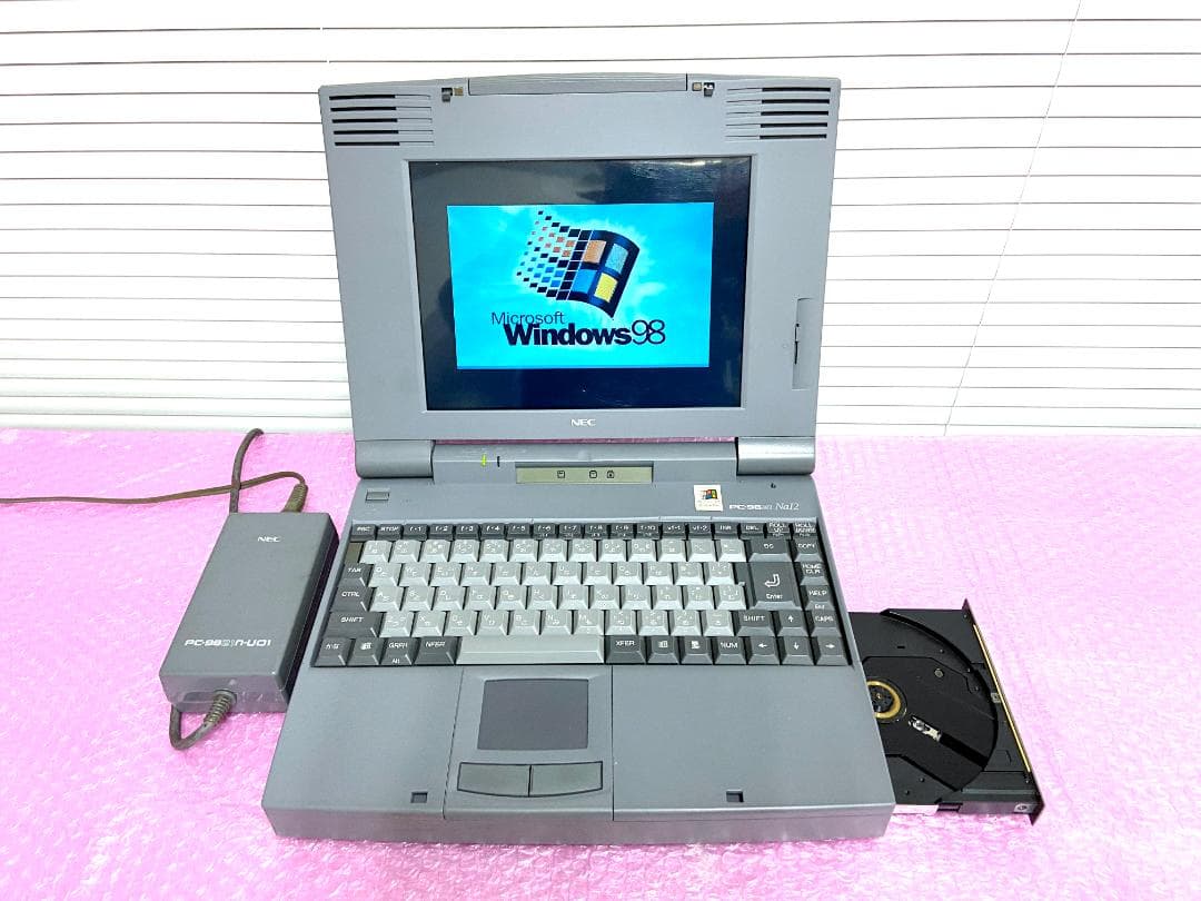 【動作OK】NEC PC-9821Na12/H8(Win98SE)画面きれいです 98NOTE Lavie PC-9821Na12/H8 NEC | インバースネット株式会社